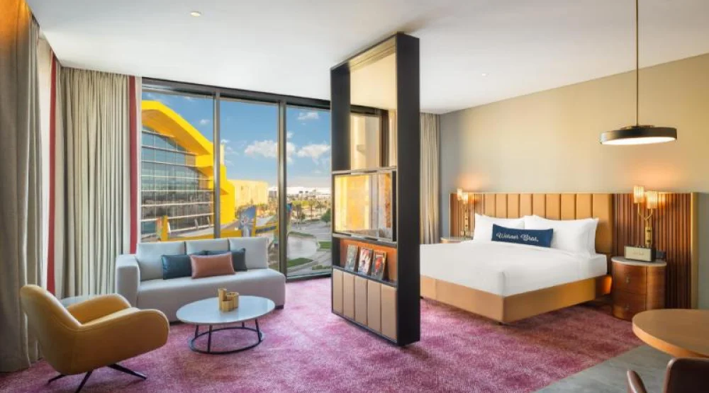 King Producers Suite at The WB Abu Dhabi Curio Collection By Hilton