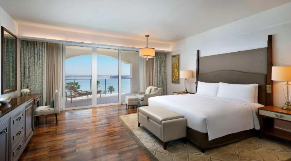 Waldorf Astoria One Bedroom Suite Pearl Club at Waldorf Astoria Dubai Palm Jumeirah