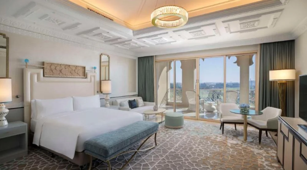 King Premier Golf Course View Room at Waldorf Astoria Ras al Khaimah