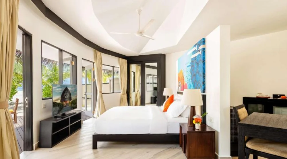 Beach Villa at Angsana Velavaru