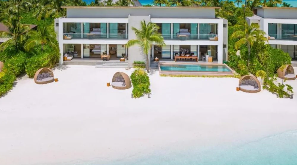 Three Bedroom Beach Retreat with Private Pool at Kuda Villingili
