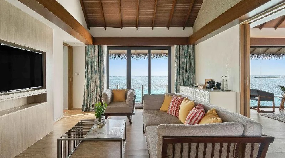 Four Bedroom Ocean Pool Retreat at Pullman Maldives Maamutaa