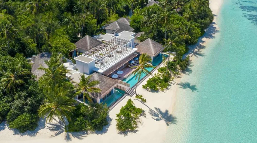 Three Bedroom Royal Cluster Residence at Raffles Maldives Meradhoo