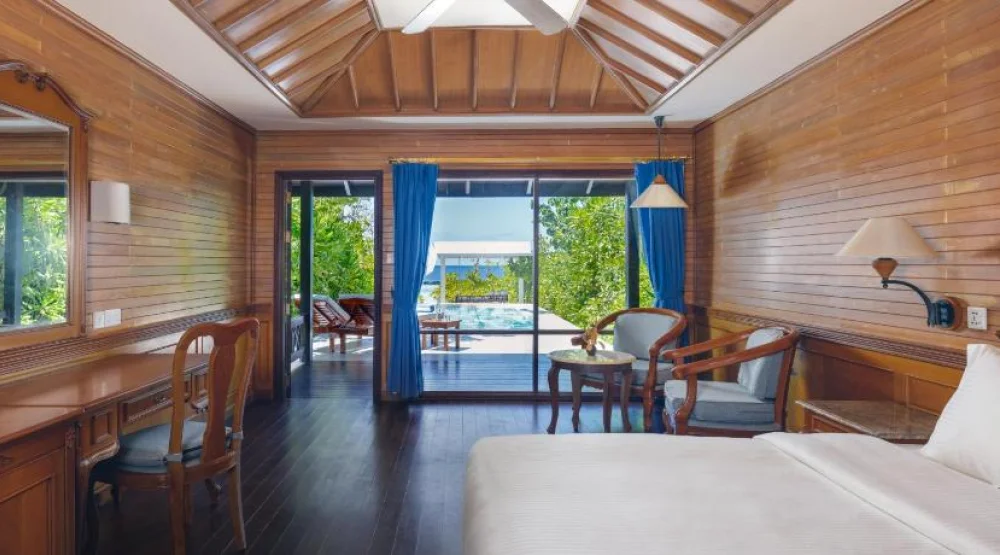 Beach Pool Villa at Royal Island Resort & Spa Hotel