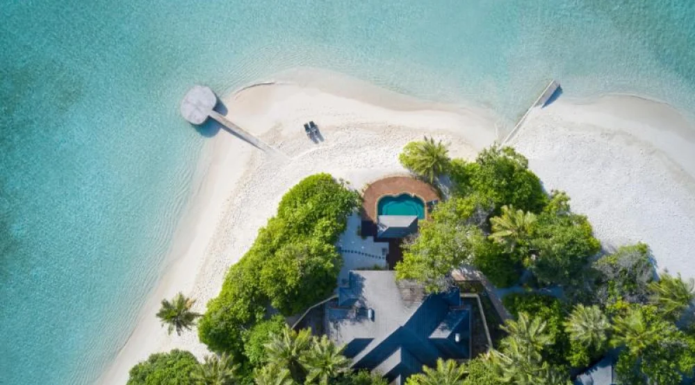 2-bedroom Family Beach Suite with Pool at Royal Island Resort & Spa Hotel