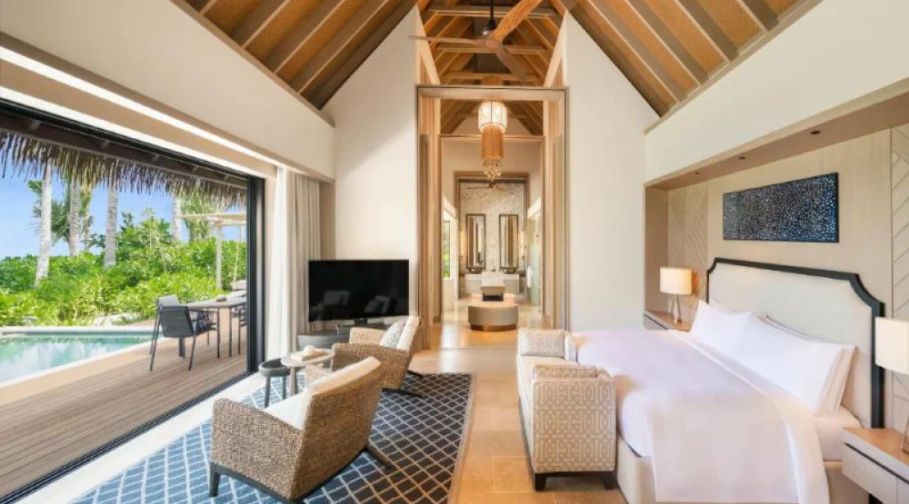 King Grand Beach Villa with Pool at Waldorf Astoria Maldives Ithaafushi