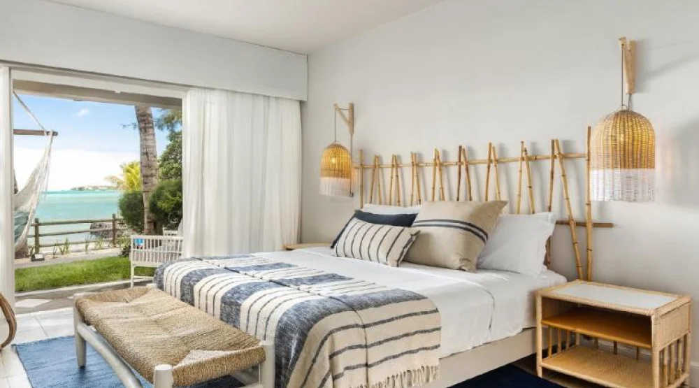 Couple Seafront Room at Lagoon Attitude