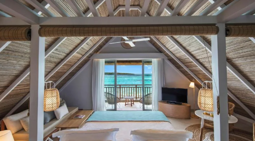 Junior Suite Seaview at Preskil Island Resort