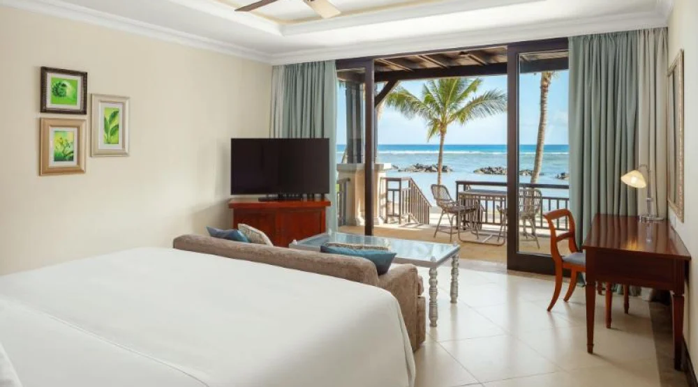 Heavenly Junior Suite, Junior Suite, One King at The Westin Turtle Bay Resort & Spa