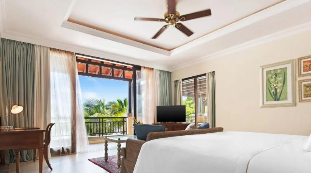 Wellbeing Suite, Suite, One King at The Westin Turtle Bay Resort & Spa