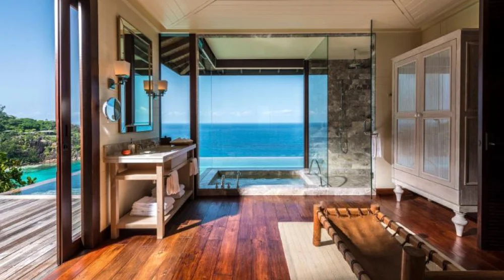 Serenity Villa with King Bed at Four Seasons Resort Seychelles