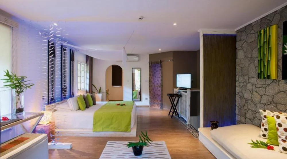 Garden Room at Le Domaine de L'Orangeraie Resort & Spa