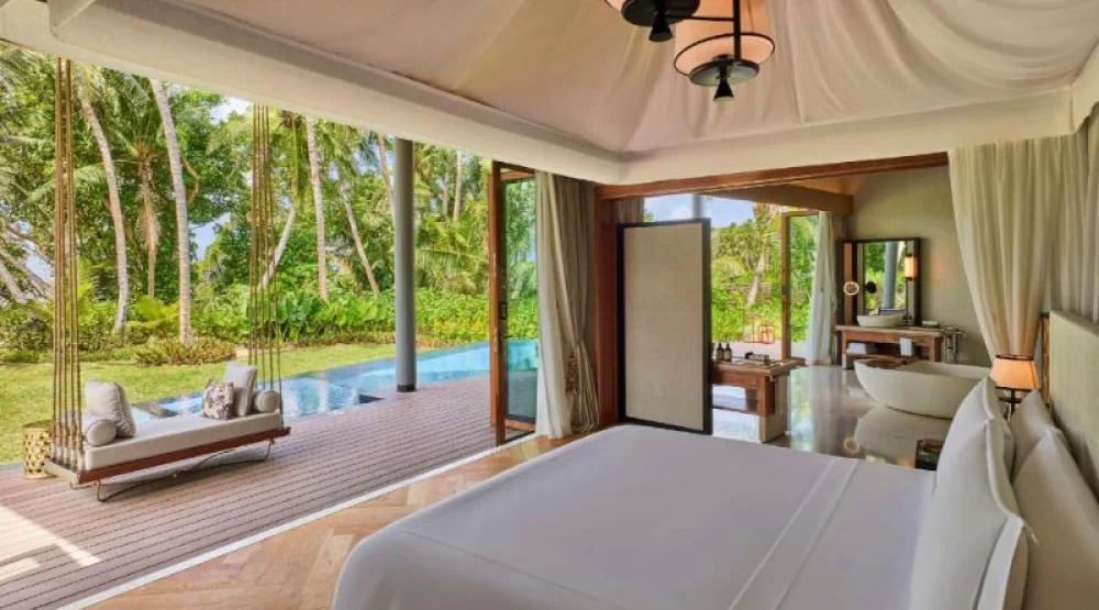 Five Bedroom Eagle Ray Pool Villa at Waldorf Astoria Seychelles Platte Island
