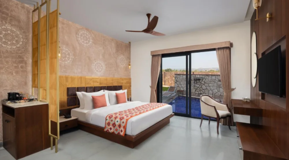 Luxury Room with Plunge Pool at Bookmark Resorts Jogi Mahal Ranthambore