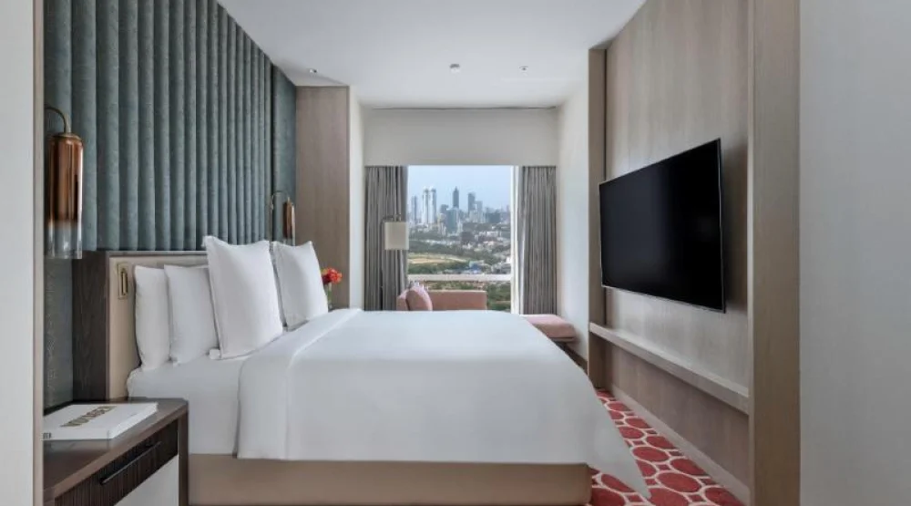 Renovated Four Seasons Executive Suite King at Four Seasons Hotel Mumbai