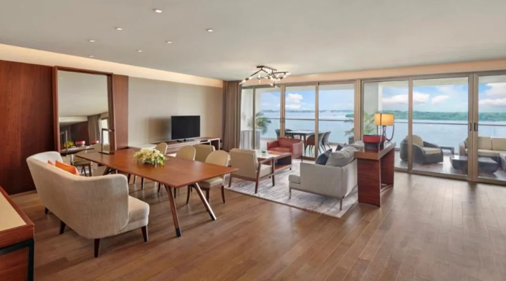 Grand Executive Suite at Grand Hyatt Kochi Bolgatty