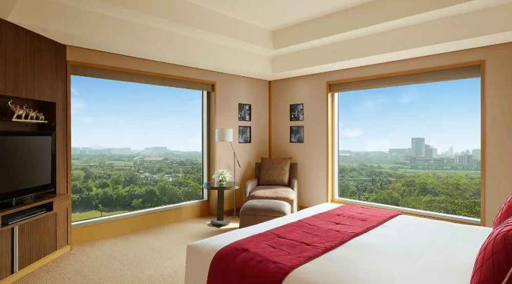 Grand Executive Suite at Grand Hyatt Mumbai Hotel & Residences