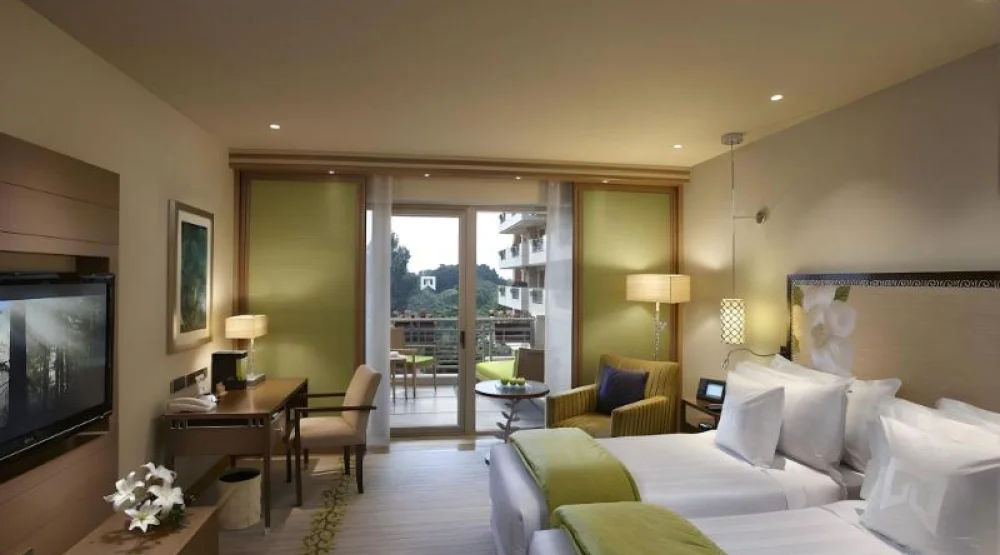 Towers Twin, Guest Room, Two Twin, City View at ITC Gardenia Bengaluru a Luxury Collection Retreat