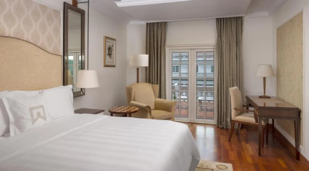 The Towers, Guest Room, One Queen Or Twin at ITC Windsor a Luxury Collection Hotel