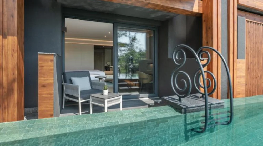 Luxury, Suite, One King, Garden View, Plunge Pool at JW Marriott Goa