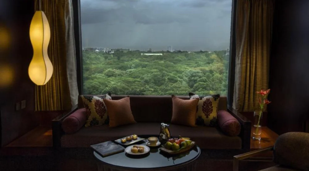 Guest Room, Two Twin at JW Marriott Hotel Bengaluru