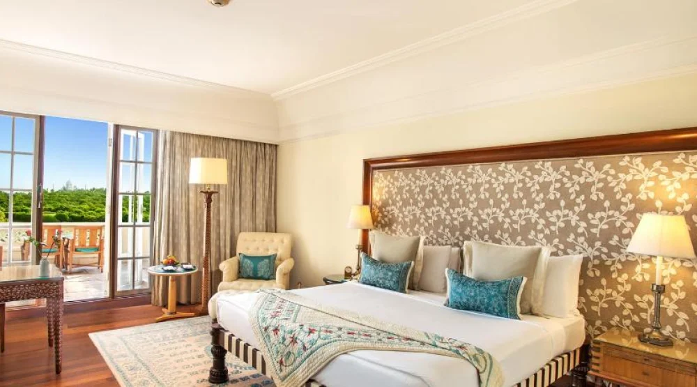 Premier Room with Balcony at The Oberoi Amarvilas