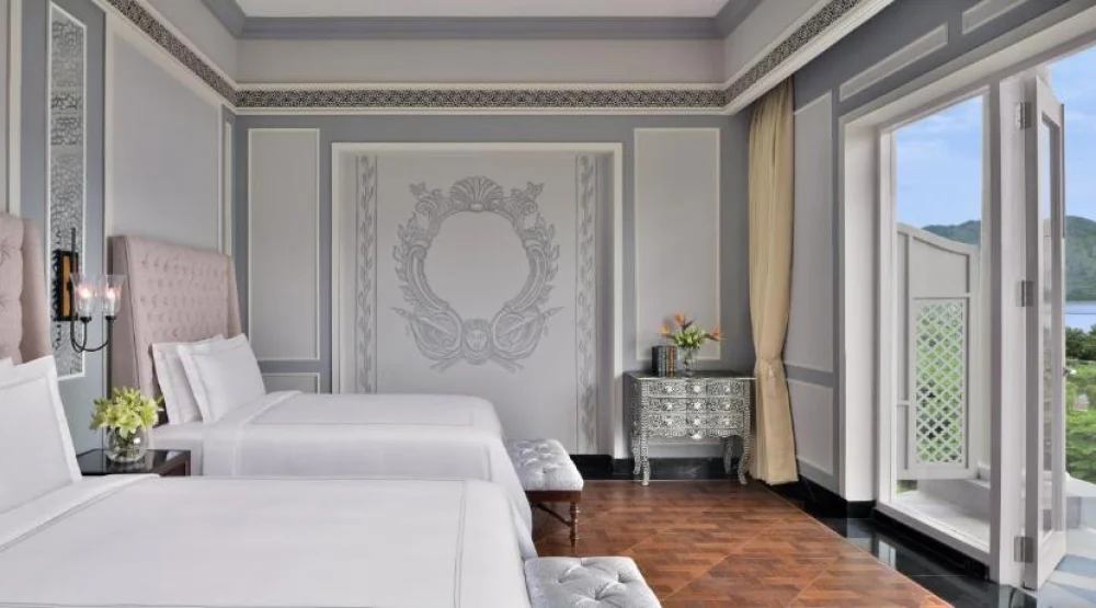 Flamingo Signature Twin Room with Balcony at Raffles Udaipur