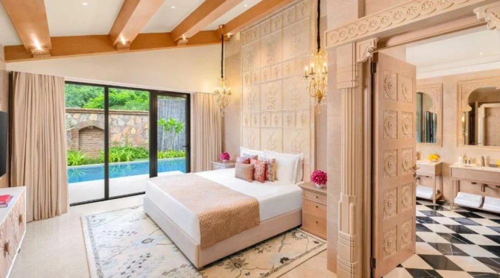Luxury Pool & Garden Villa King Room at Taj Aravali Resort & Spa