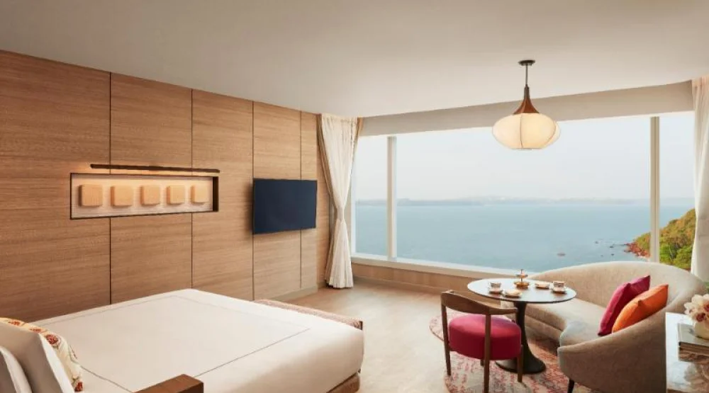 Luxury King Bed Sea View at Taj Cidade de Goa Horizon