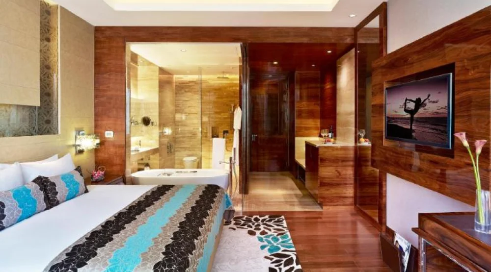 Taj Club King Bed at Taj City Centre Gurugram