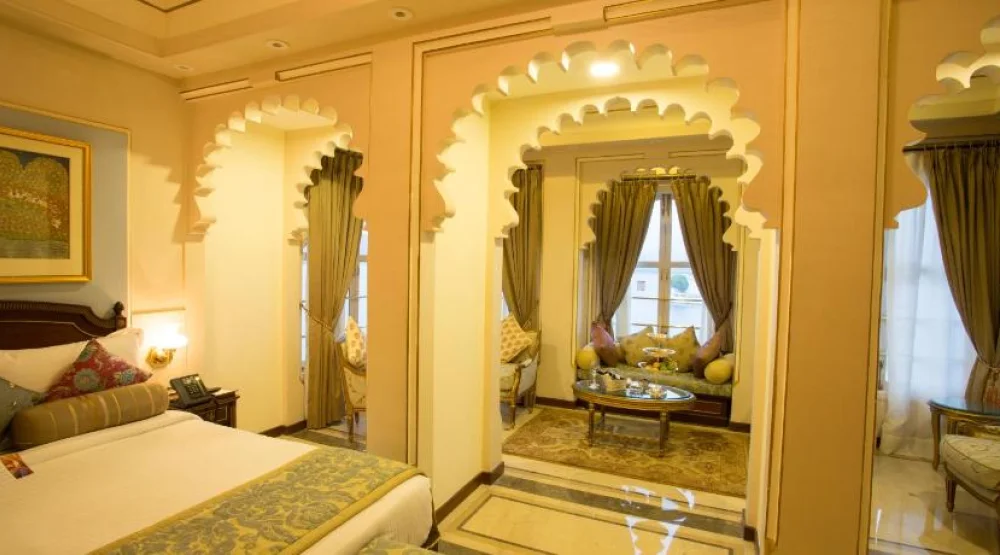 Deluxe Suite Lake View at Taj Fateh Prakash Palace
