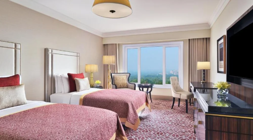 Taj Club Executive Room Twin Bed at Taj Mahal New Delhi