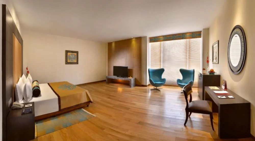 Premier King Room, Guest Room, One King, City View View at The Lalit Great Eastern Kolkata