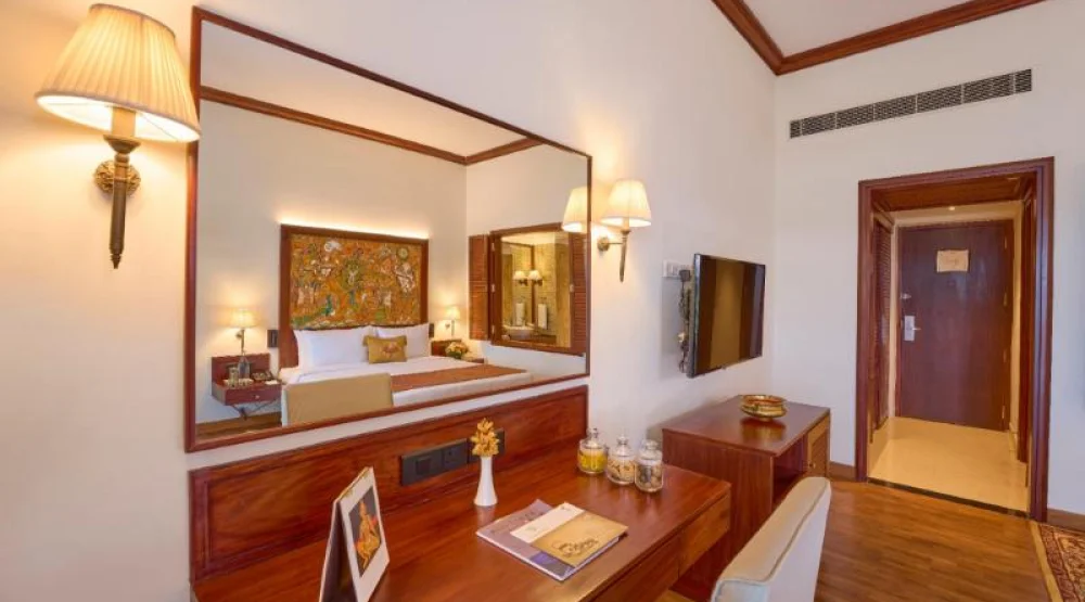 Grand Heritage Twin at The Leela Ashtamudi A Raviz Hotel