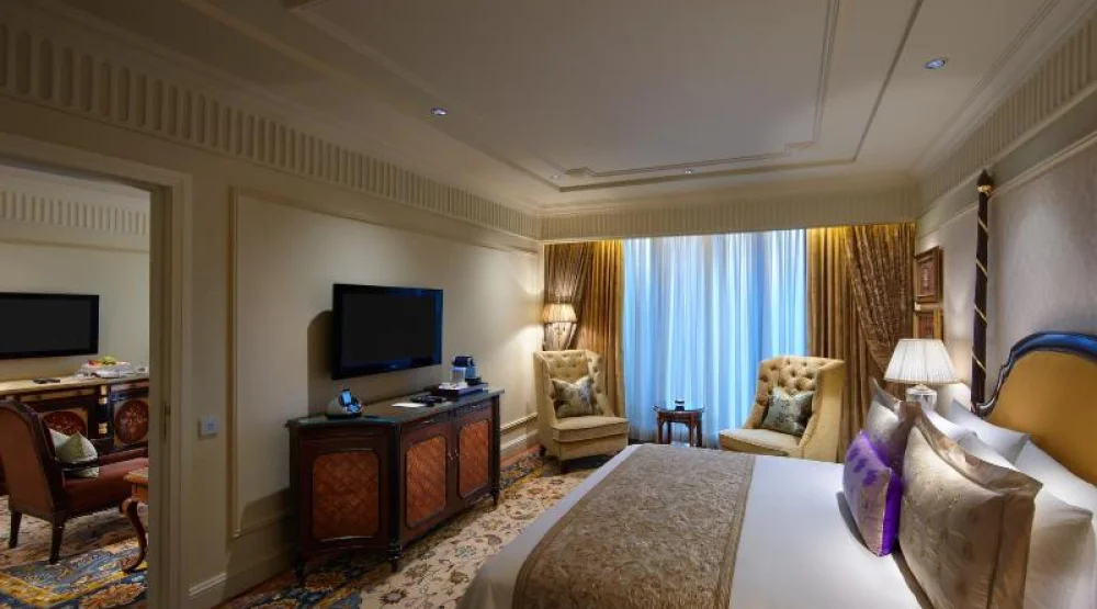 Luxury Suite with Balcony at The Leela Palace New Delhi