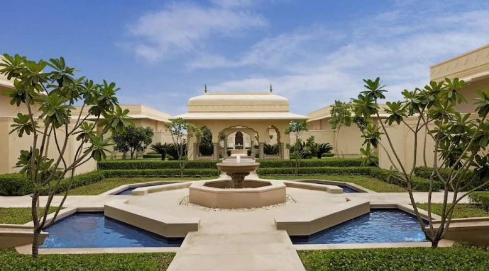 Premier Room King at The Oberoi Sukhvilas