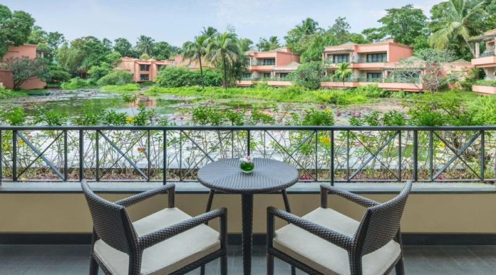 Lagoon Superior, Guest Room, One King, Lagoon View, Balcony at The St. Regis Goa Resort