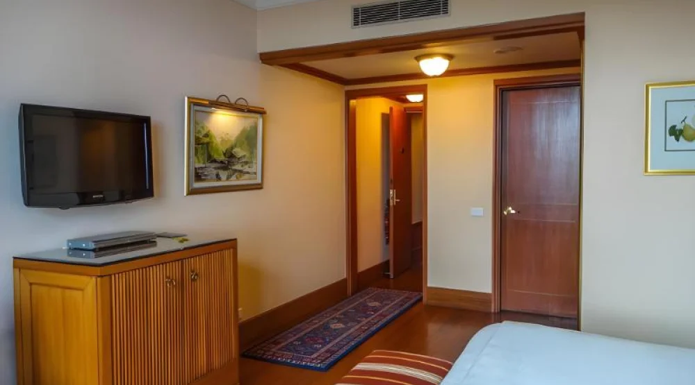 Deluxe Hot Deal at Wildflower Hall An Oberoi Resort Shimla