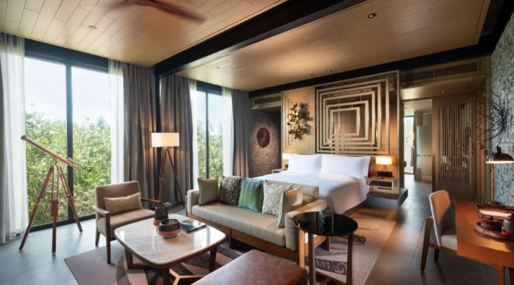 King Premium Suite at Hilton Yala Resort