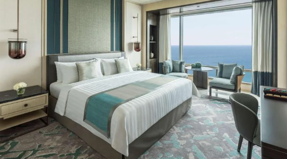 Premier Ocean View King Room at Shangri-La Colombo