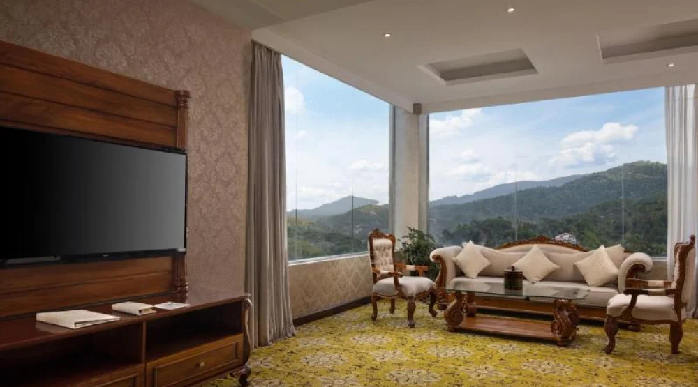 Presidental Suite at The Golden Crown Hotel