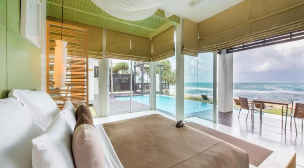 3-bedroom Beachfront Villa at Aleenta Phuket Resort & Spa