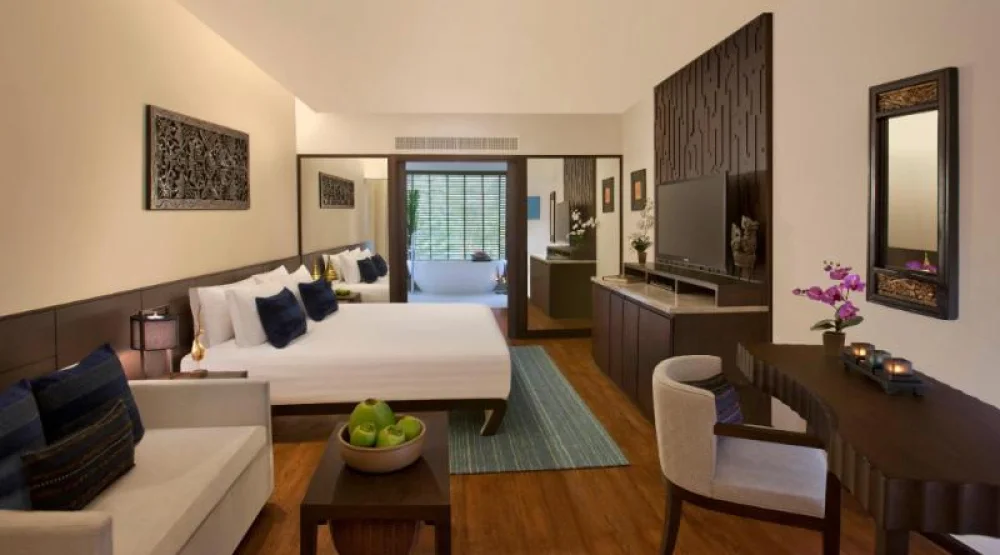 Junior Garden Suite at Anantara Bophut Koh Samui Resort