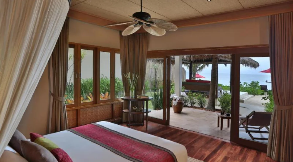 Oceanfront Suite at Anantara Rasananda Koh Phangan Villas