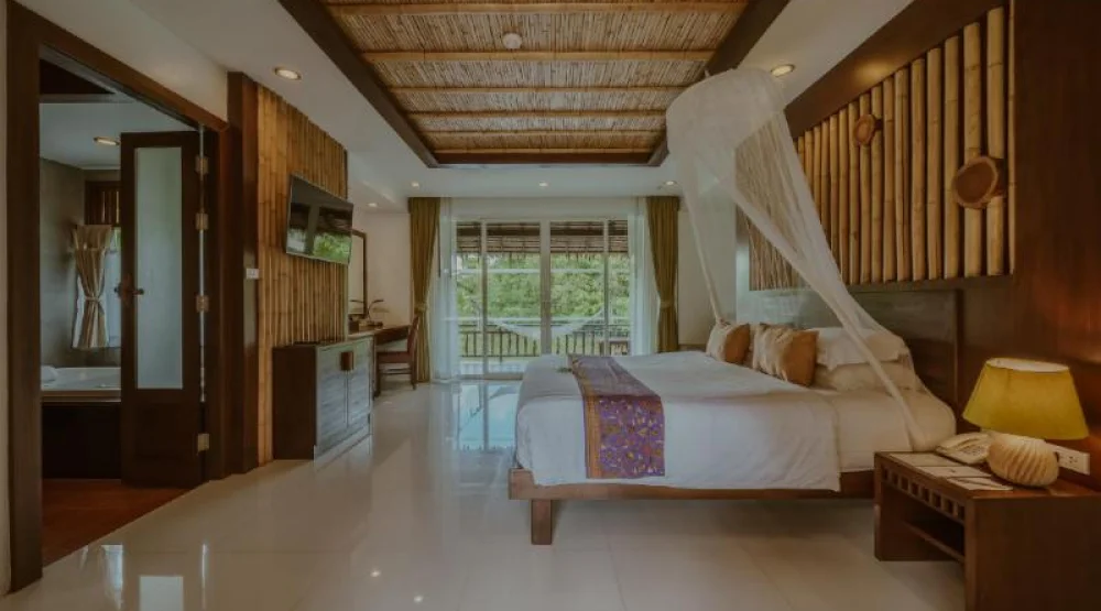 Grand Pond View Room at Ban Sainai Resort