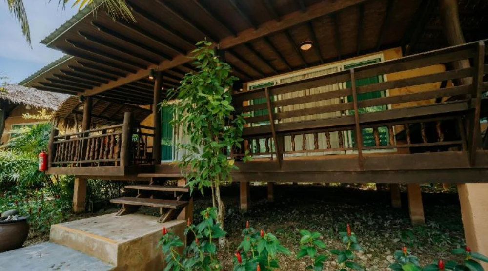 Semi Tropical Family Cottage at Ban Sainai Resort