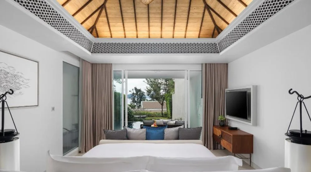 Deluxe Garden Pool Suite King at Banyan Tree Krabi