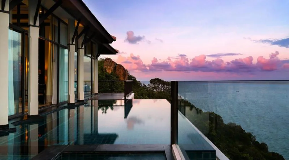 Family Horizon Hillcrest Pool Villa at Banyan Tree Samui
