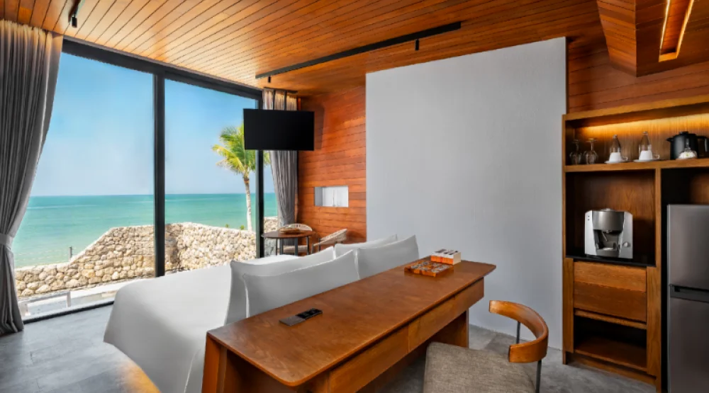Beachfront Pool Villa at Casa de La Flora