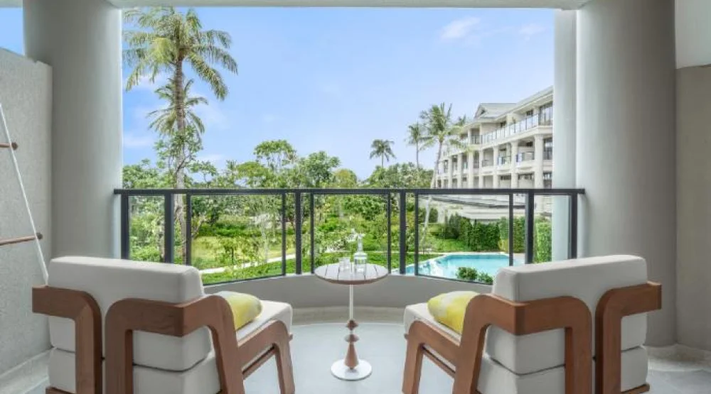 Deluxe Ocean Hollywood Twin at Centara Reserve Samui